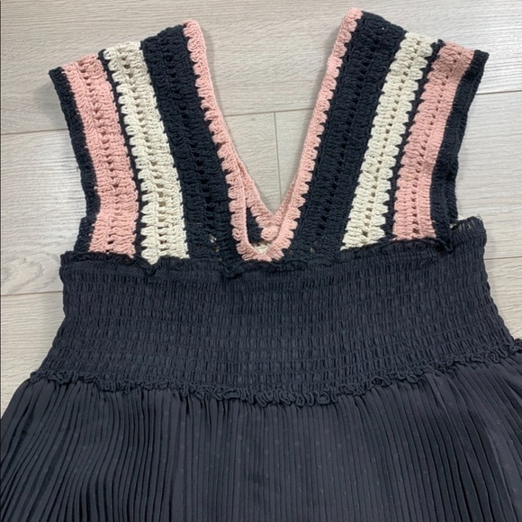 Zara Crochet Trim Black Dress - Picture 6 of 12